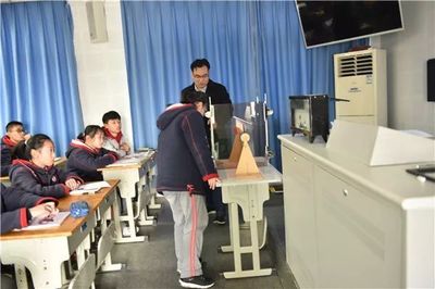 重視物理實驗凸顯科學思維——南京市初中物理主題教研活動在旭東中學舉行